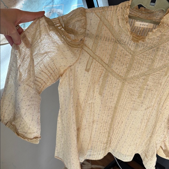 Doen Albertine Top in Frances Floral - Picture 6 of 17